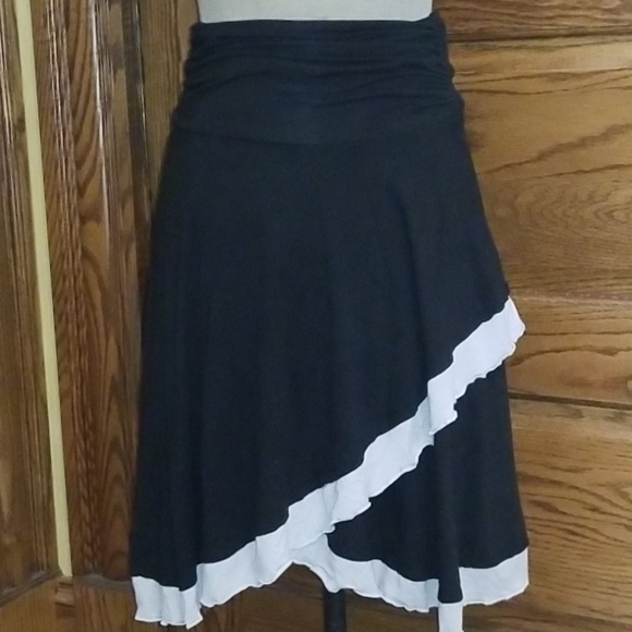 flowy comfy stretchy skirt - Picture 1 of 7
